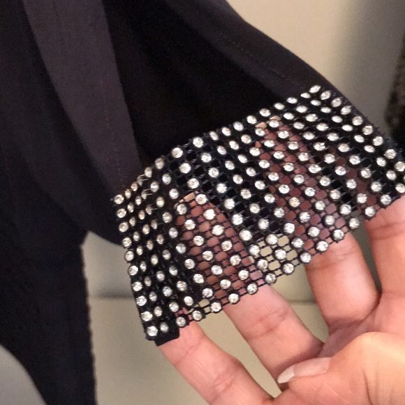 EUC NAVY DRESS W/RHINESTONE COLD SHOULDER & BOTTOM SLIT SLEEVE W/RHINESTONE CUFF - Picture 4 of 7